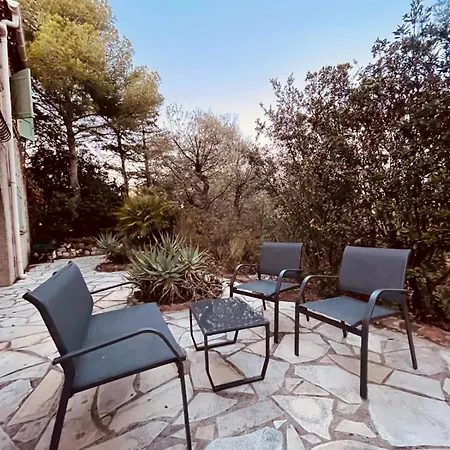 Magnifique Climatise Avec Vue Ref Les Calanques Villa Saint-Raphael (Var)